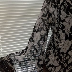 Unique Tops - Women's Top Unique Tops - Women's Top